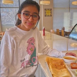 Meet your Posher, Avika